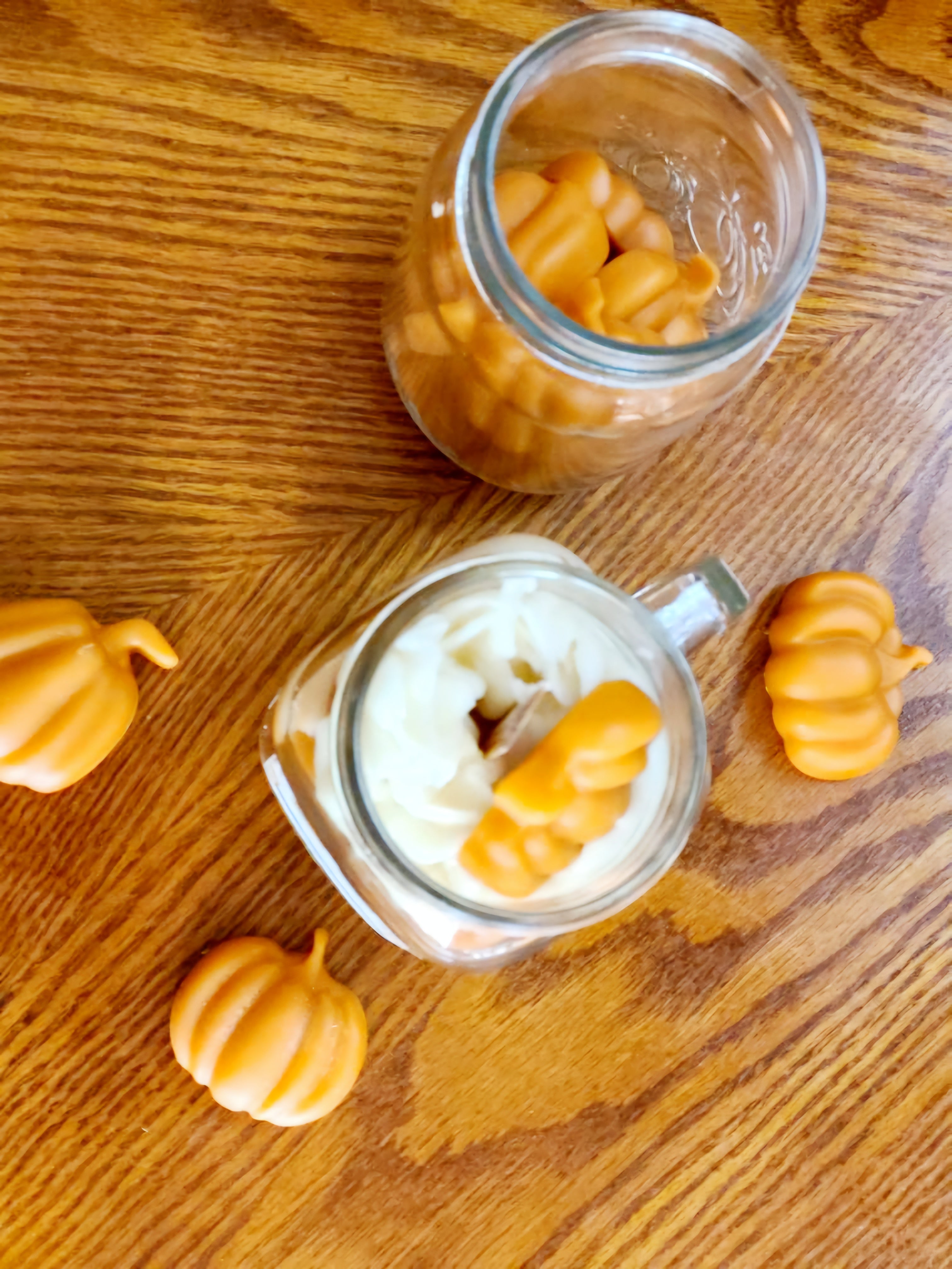 Season of Praise Candle – Faith, Peace & Gratitude